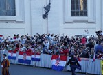Papa Lav XIV. susreo se s hrvatskim hodočasnicima na Trgu sv. Petra